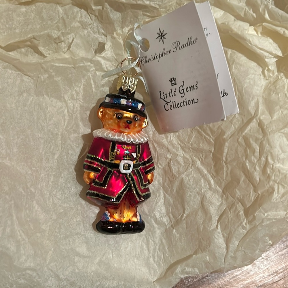 Christopher Radko Little gems collection Beefeater Bear